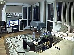 Home alone (Voyeur cam)